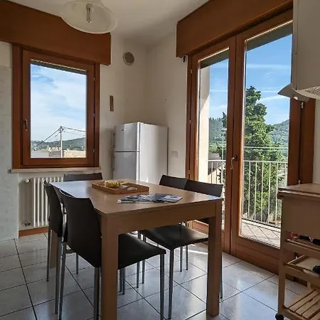 Apartment Terrazza Di Garda - Regarda Travel