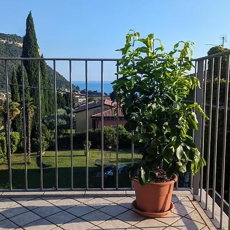 Terrazza Di Garda - Regarda Travel *