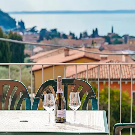 Apartment Terrazza Di Garda - Regarda Travel